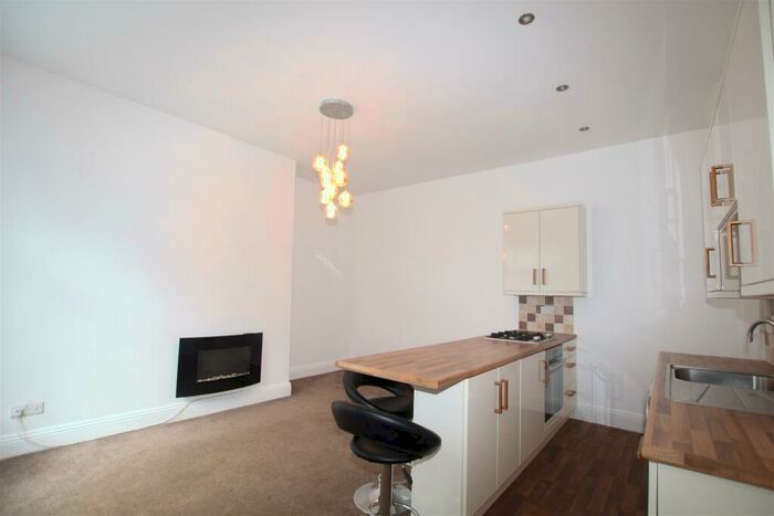 3 Bedroom Terraced House To Rent In Cardigan Street, Queensbury, Bradford, BD13