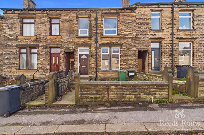 3 Bedroom Terraced House To Rent In Frederick Street, Huddersfield, West Yorkshire, HD4