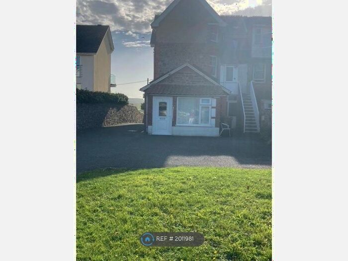 1 Bedroom Flat To Rent In Maer Down, Bude, EX23