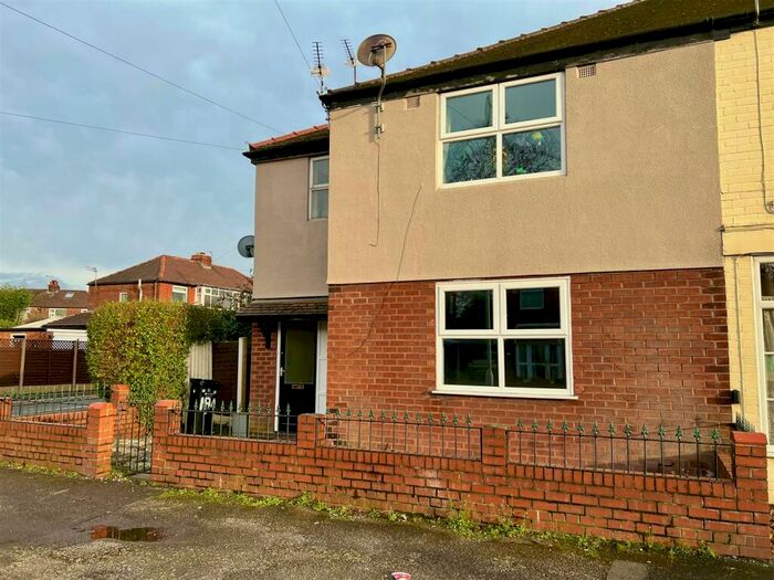 1 Bedroom Flat To Rent In Ludlow Road, Offerton, Stockport, SK2