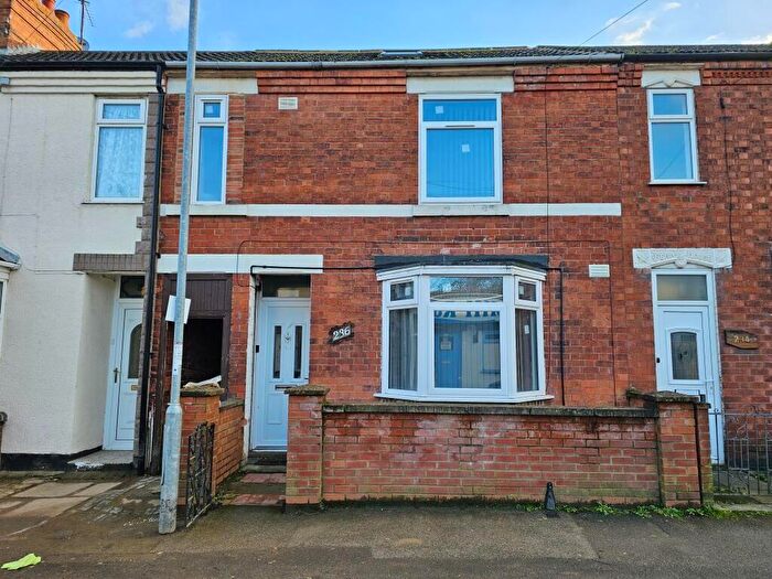 7 Bedroom Terraced House For Sale In Mill Road, Kettering, Northamptonshire, NN16