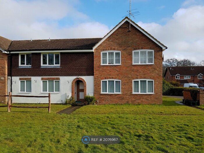 1 Bedroom Maisonette To Rent In Rosebury Drive, Bisley, Woking, GU24