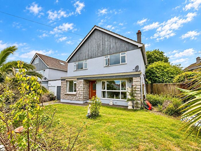 4 Bedroom Detached House For Sale In Fairmead Road, Saltash, PL12