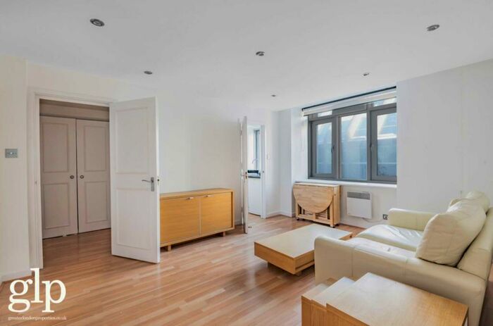 1 Bedroom Flat To Rent In Fetter Lane, City Of London, EC4A