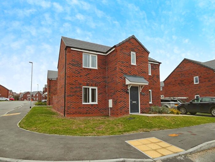 4 Bedroom Detached House To Rent In Watts Walk, Forest Town, NG19