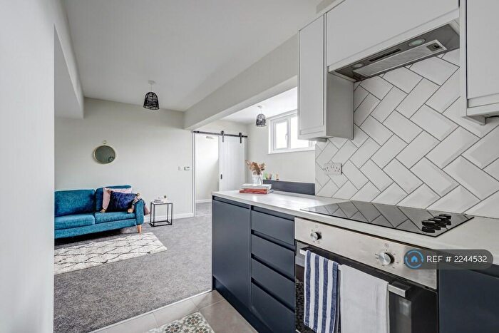 1 Bedroom Flat To Rent In Wynyard Road, Sheffield, S6