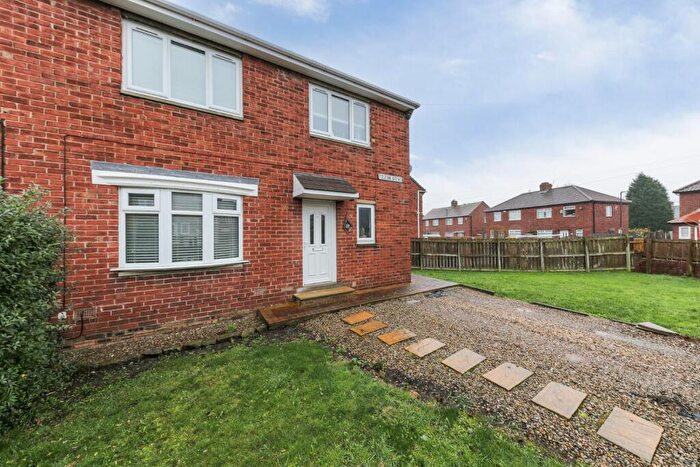 2 Bedroom Semi Detached House For Sale In Felton Drive, Forest Hall, NE12