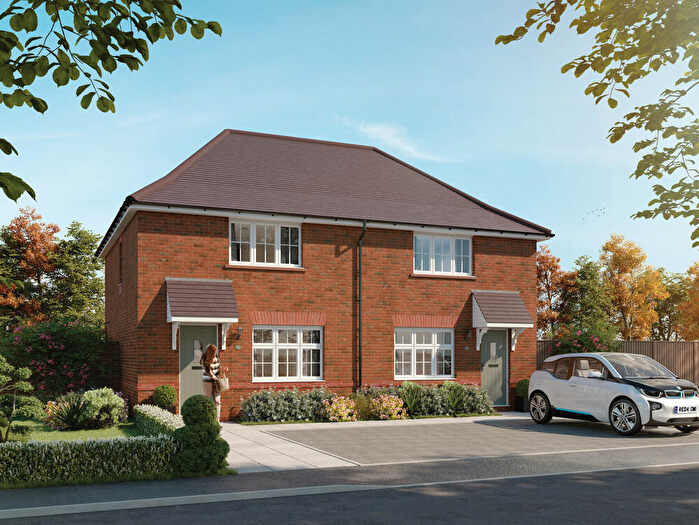 3 Bedroom End Of Terrace House For Sale In Newport Road, Woburn Sands, MK17