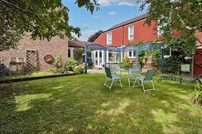 3 Bedroom Semi-Detached House To Rent In Stowey Road, Bristol, BS49