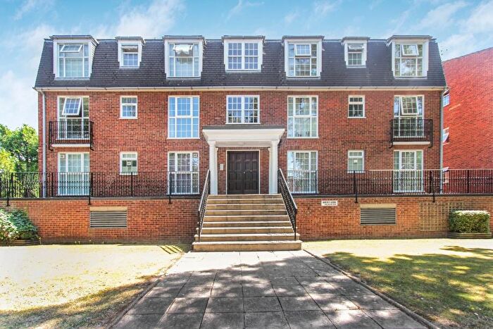 Studio To Rent In Anstey Lodge, Wellington Road, EN1