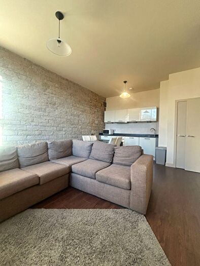 1 Bedroom Flat To Rent In Blakeridge Lane, Batley, WF17