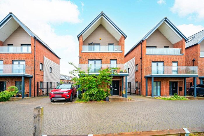 4 Bedroom Semi-Detached House To Rent In Jelley Way, Westfield, Woking, GU22