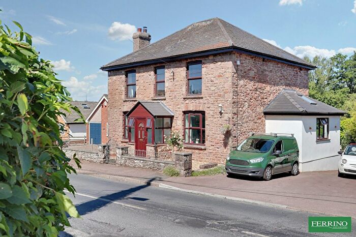 4 Bedroom Detached House For Sale In ( Reception Rooms), Allaston Road, Lydney, Gloucestershire., GL15