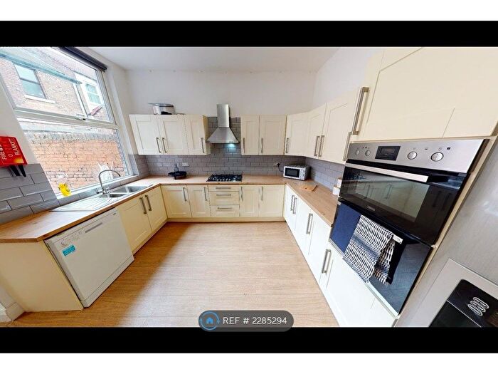 9 Bedroom Terraced House To Rent In Norwich Road, Liverpool, L15
