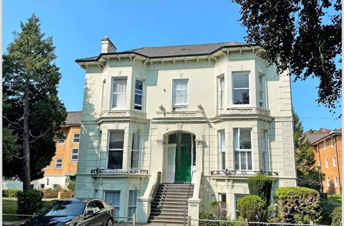 1 Bedroom Flat For Sale In Preston Road -, BN1