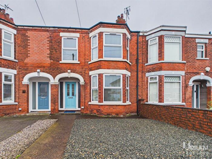 3 Bedroom House For Sale In Savery Street, Hull, HU9