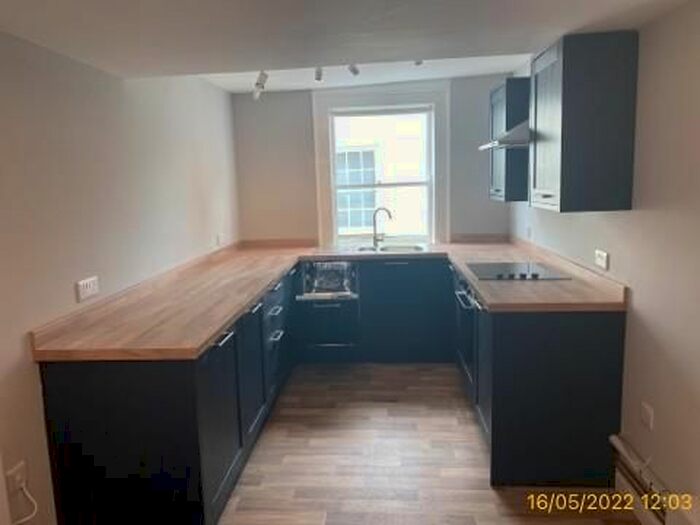 2 Bedroom Flat To Rent In The Old Swan Yard, Devizes, SN10