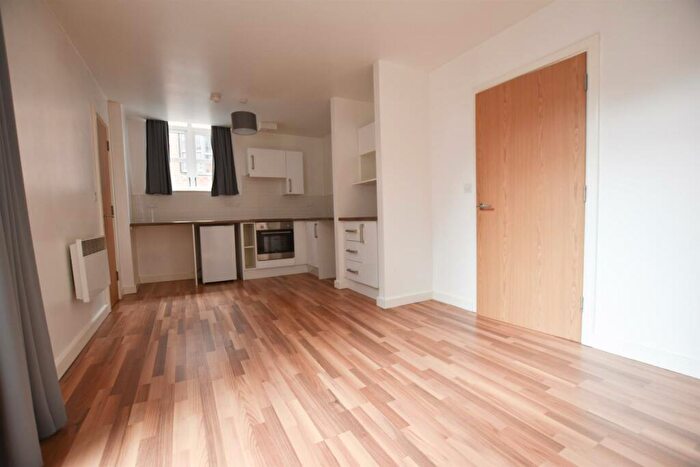 1 Bedroom Apartment To Rent In Erskine Street, Leicester, LE1