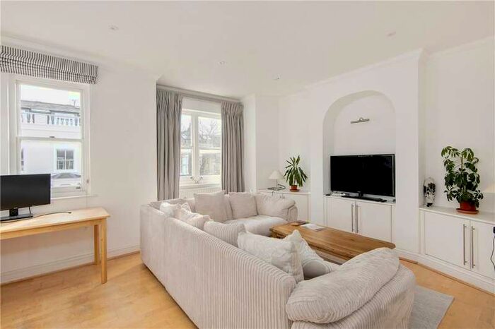 2 Bedroom Apartment To Rent In Wandle Road, Wandsworth Common, London, SW17