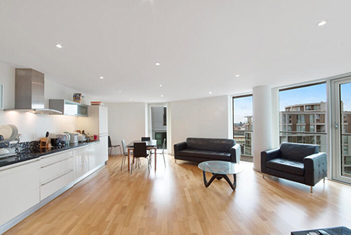 2 Bedroom Flat To Rent In Ability Place, Canary Wharf, E14