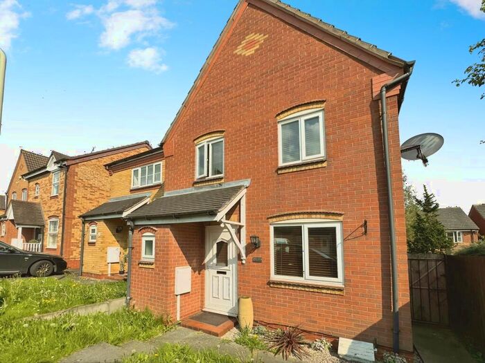 3 Bedroom House To Rent In Top Close, Thorpe Astley, Braunstone Town, LE3