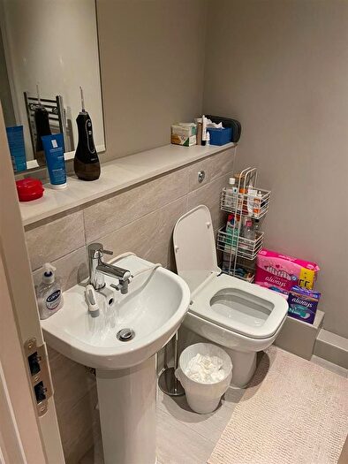 1 Bedroom Flat To Rent In North Street, Leeds, LS2