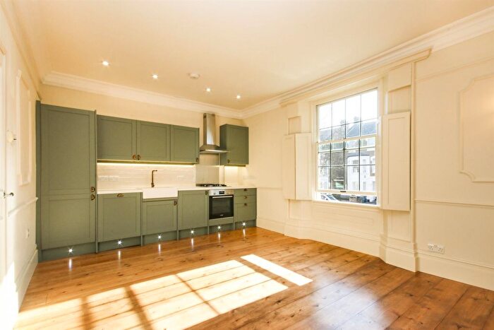 1 Bedroom Flat To Rent In Hanley Road, London, N4