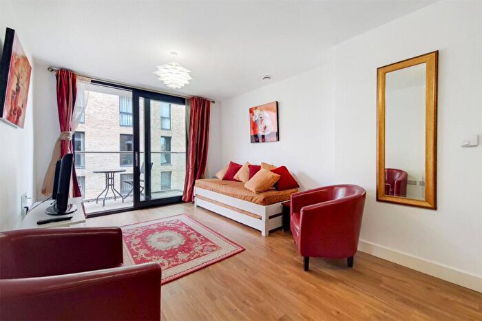 1 Bedroom Apartment To Rent In Surrey Quays Road, Canada Water, London, Greater London, SE16