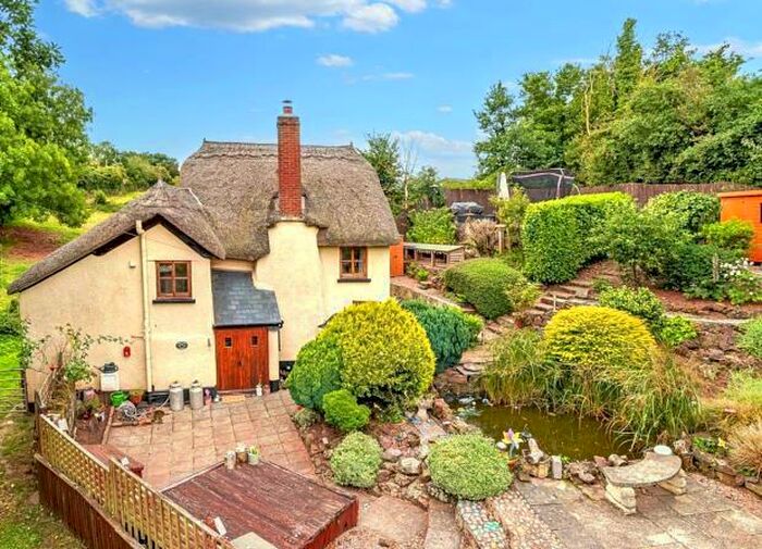 2 Bedroom Detached House For Sale In Knowle Lake, Copplestone, Crediton, EX17