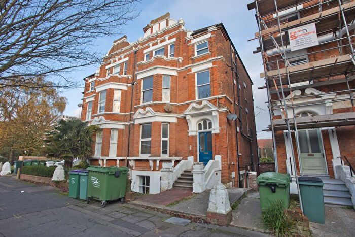 2 Bedroom Flat For Sale In Bouverie Road West, Folkestone, CT20