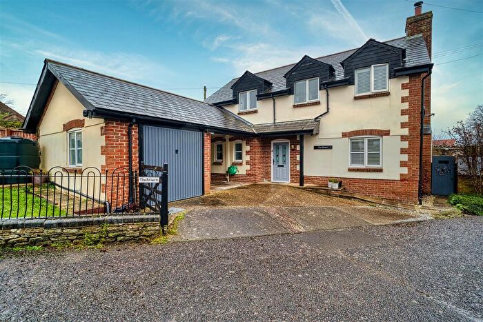 3 Bedroom Detached House For Sale In Church Hill, Templecombe, BA8