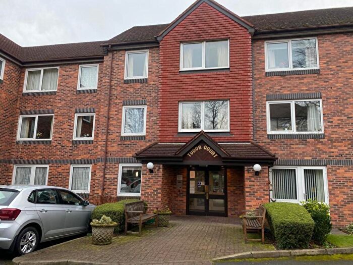 1 Bedroom Retirement Property To Rent In Midland Drive, Sutton Coldfield, B72