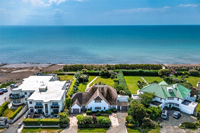 4 Bedroom Detached House To Rent In Sea Drive, Ferring, Worthing, BN12