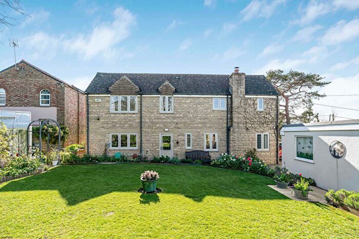 5 Bedroom Detached House For Sale In Sawyers Hill, Minety, Malmesbury, Wiltshire, SN16
