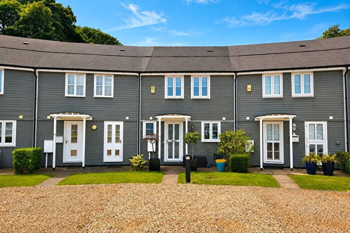 2 Bedroom Chalet For Sale In Crescent Lodge, Overstone, Northampton, NN6