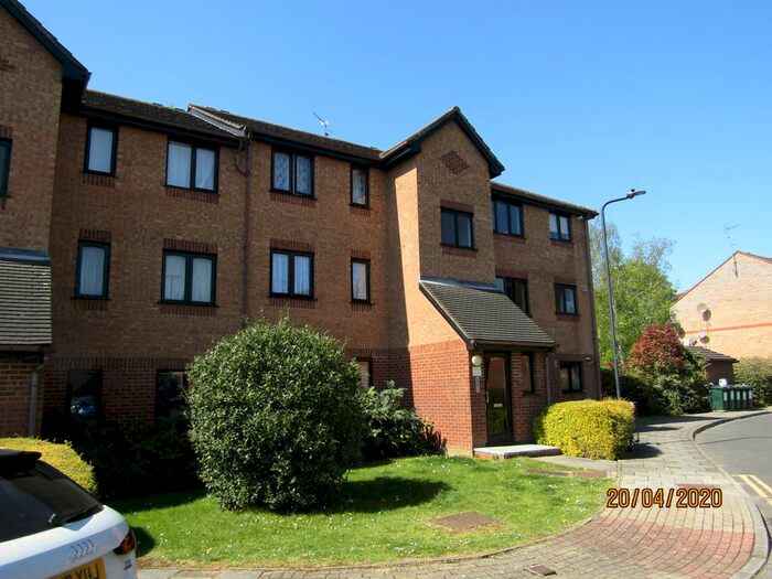 Studio To Rent In Pempath Place, Wembley, HA9