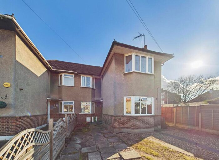 2 Bedroom Maisonette For Sale In Berkeley Close, Ruislip, HA4