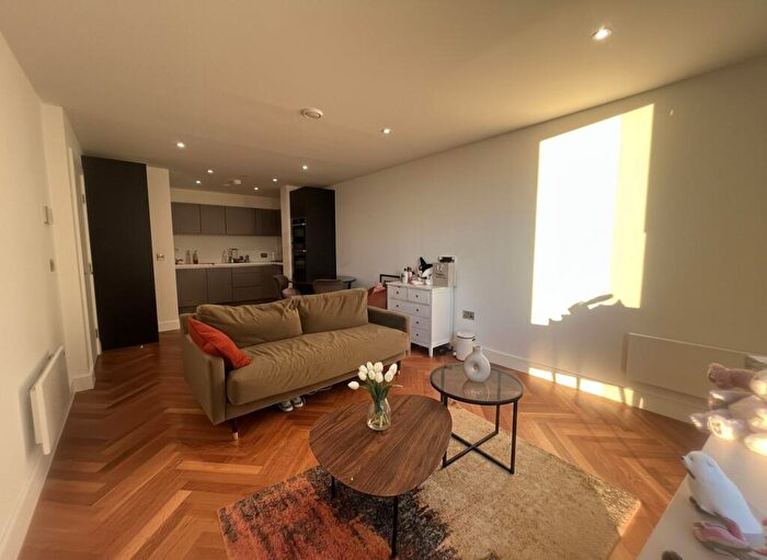 1 Bedroom Flat For Sale In East Tower, Manchester, M15