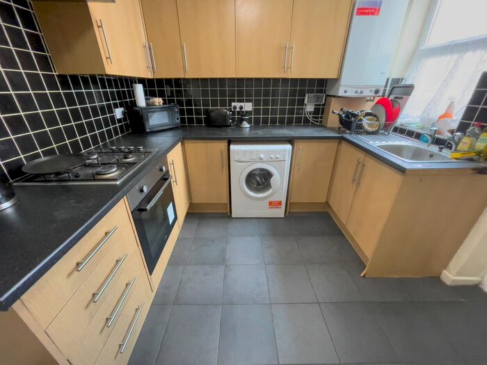 4 Bedroom Property To Rent In Connaught Road, Kensington, Liverpool, L7