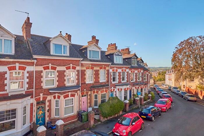 4 Bedroom Terraced House For Sale In Elmside, Exeter, EX4