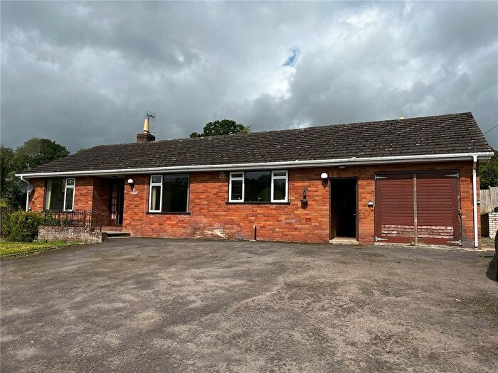 2 Bedroom Bungalow To Rent In Pontrobert, Meifod, Powys, SY22