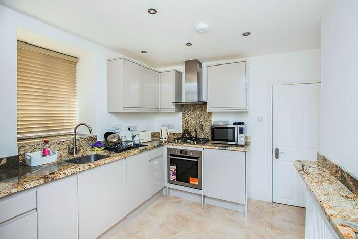 4 Bedroom Terraced House To Rent In Durham Road, London, E16