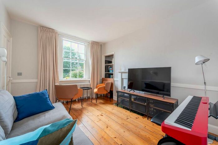 1 Bedroom Property To Rent In East Churchfield Road, Acton, London, W3