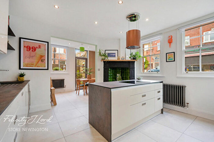 3 Bedroom Terraced House For Sale In Oldhill Street, London, N16