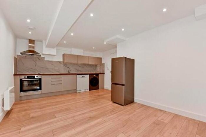 2 Bedroom Apartment To Rent In Victoria House, High Wycombe, HP11