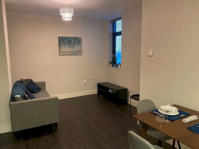 1 Bedroom Apartment To Rent In Greenleigh Court, Pudsey, LS28