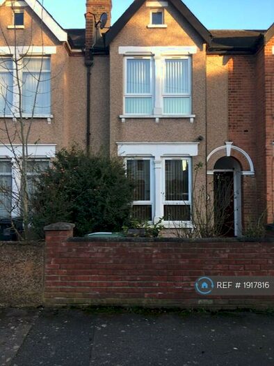 2 Bedroom Terraced House To Rent In Elsinore Road, London, SE23
