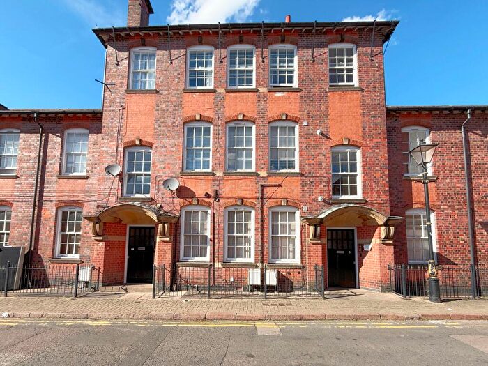 2 Bedroom Flat To Rent In Mill Hill Lane, City Centre, Leicester, LE2