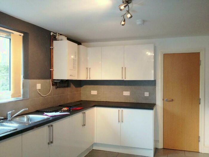 1 Bedroom House Of Multiple Occupation To Rent In Llanbleddian Gardens, Cardiff(City), CF24