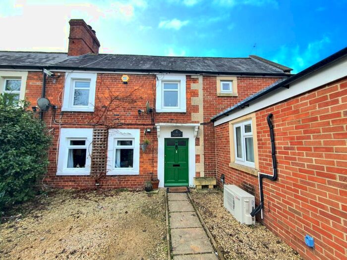 4 Bedroom Semi-Detached House For Sale In Littleton Green, Semington, BA14